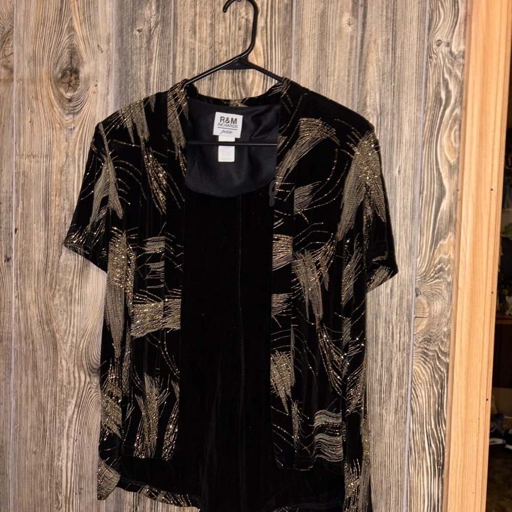 R&M Richards Black and Gold Patterned Blouse
